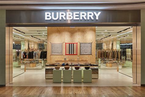 uk burberry duty free|Burberry clothing heathrow.